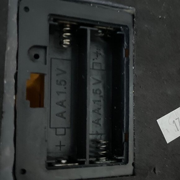 Vtg Holiday Time Christmas Village Church Lighted Window Scene Battery Opperated - Picture 10 of 12